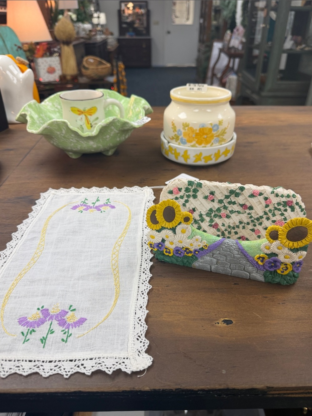 Handcrafted Sunflower & Floral Napkin Holder & Doily - Yellow, Green